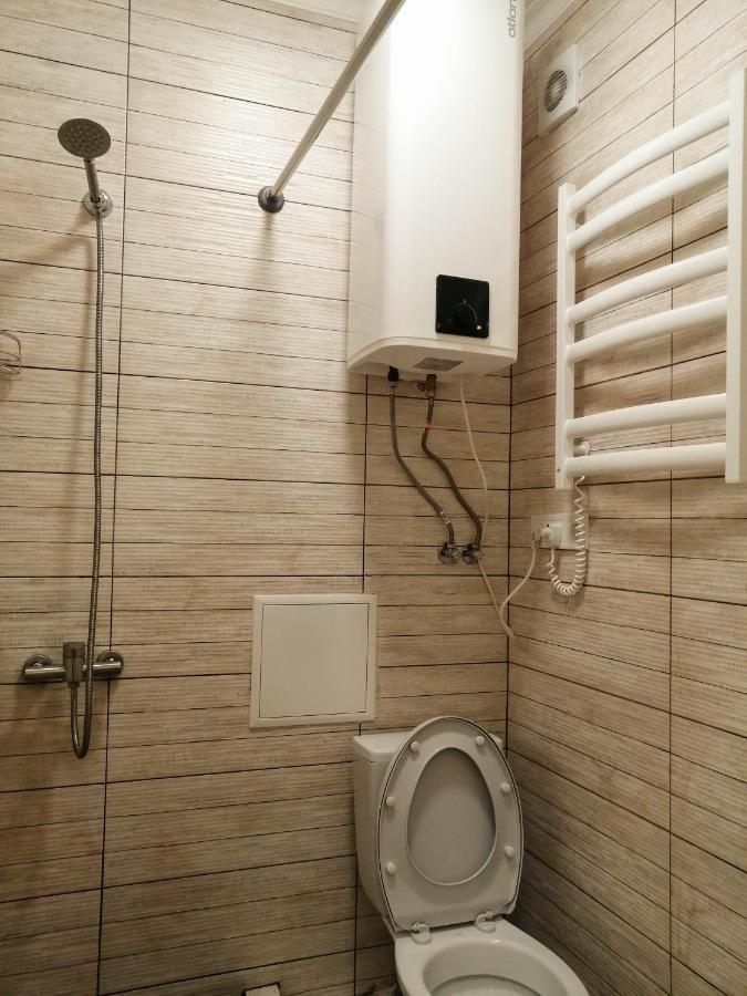 Світло Цілодобово Apartments In The City Center Leópolis Exterior foto